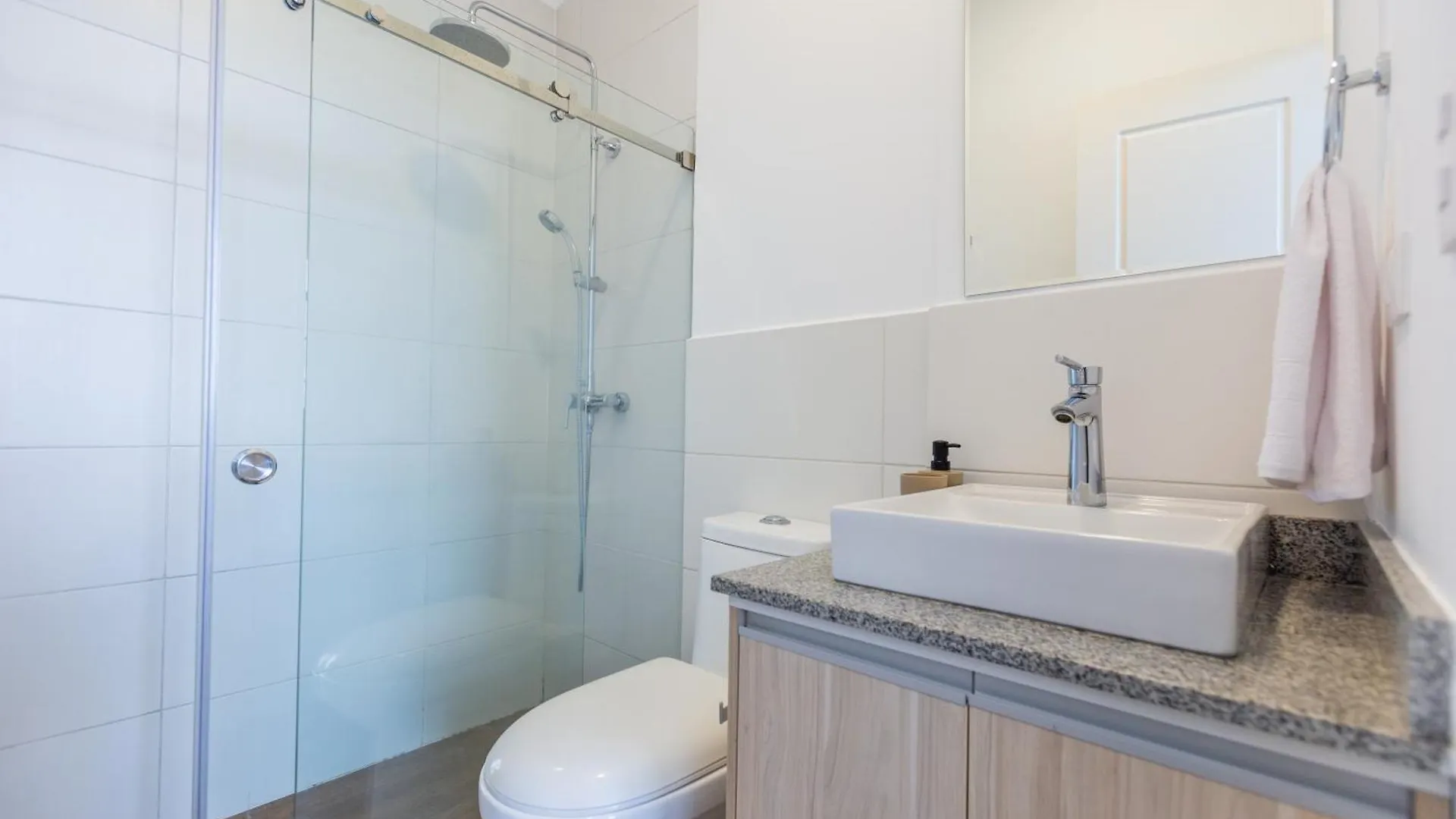 Mumbai Corner View Studio Κίτο Διαμέρισμα